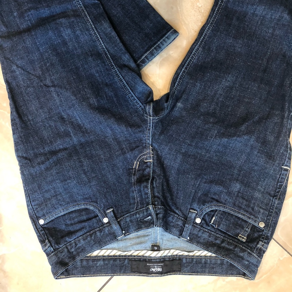 Jeans - Picture 4 of 9